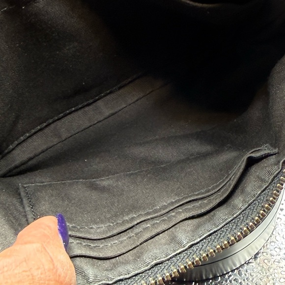 Coach Nolita 19 wristlet/pouch with a red heart appliqué. - Picture 13 of 16